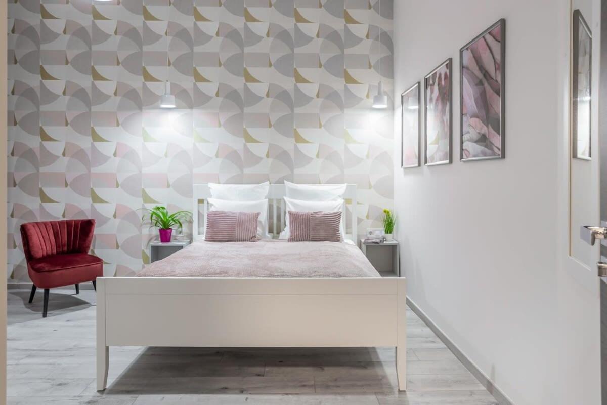 Gorgeous & Super Central Studio بودابست المظهر الخارجي الصورة